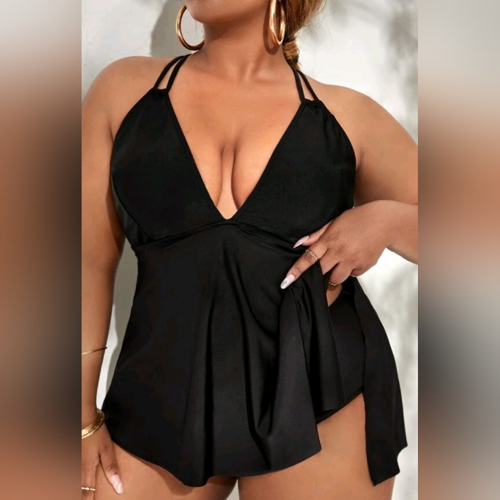 New, Plus Crisscross Backless Split Hem Bikini Swimsuit